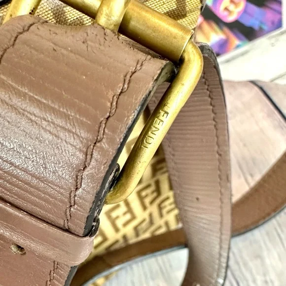 FENDI vintage Zucca canvas crossbody bag - Picture 8 of 15